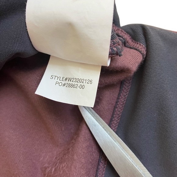 PrAna Phoenix Velour Top Funnel Neck in Raisin Soft Cozy Athleisure Yoga Sz S - Picture 12 of 16